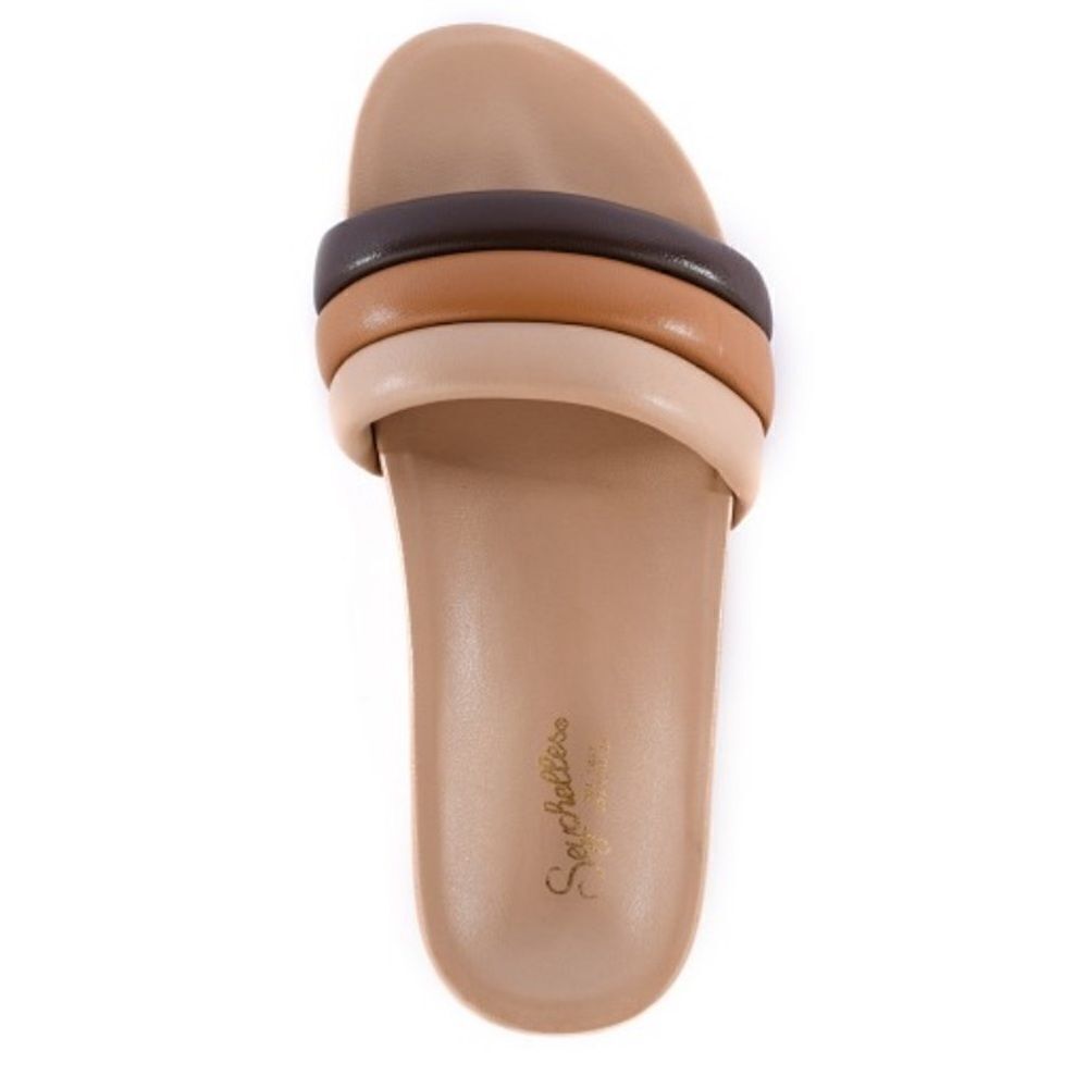 Seychelles Low Key Slide in Size 7